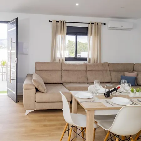 Vakantiehuis Cubo's Casa Soles & Football Field *