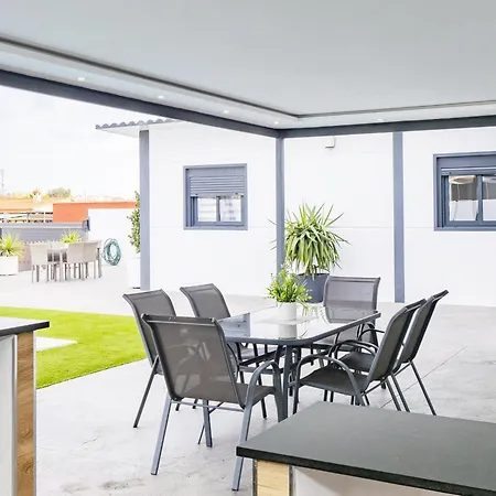 Cubo's Casa Soles & Football Field Vakantiehuis